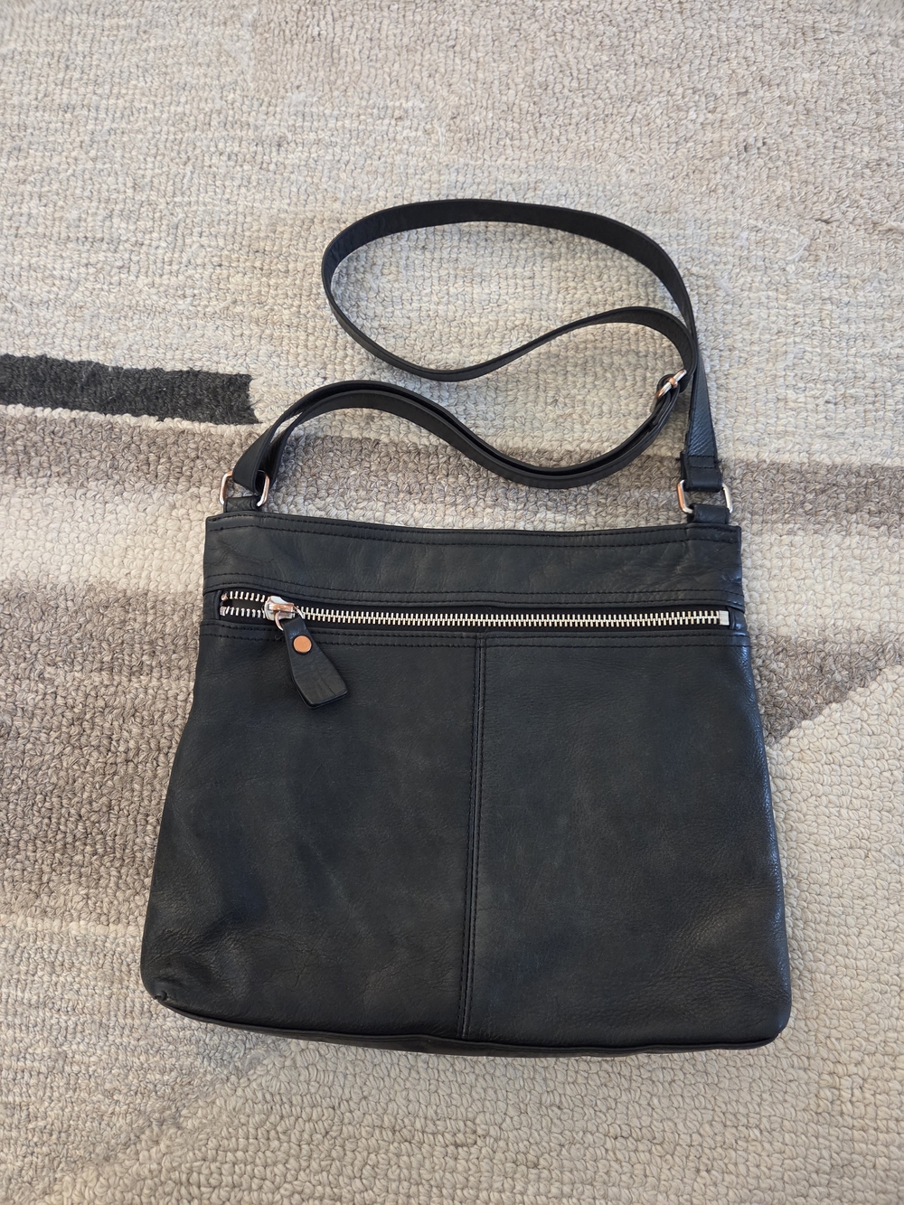 Margot Black Leather Sholder Crossbody Bag
